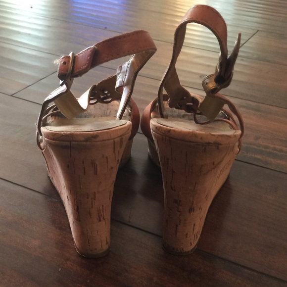 Guess Wedges - Picture 5 of 7